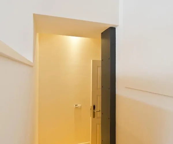 Rva - Clerigos Apartmán *