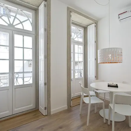 Rva - Clerigos Lägenhet Oporto